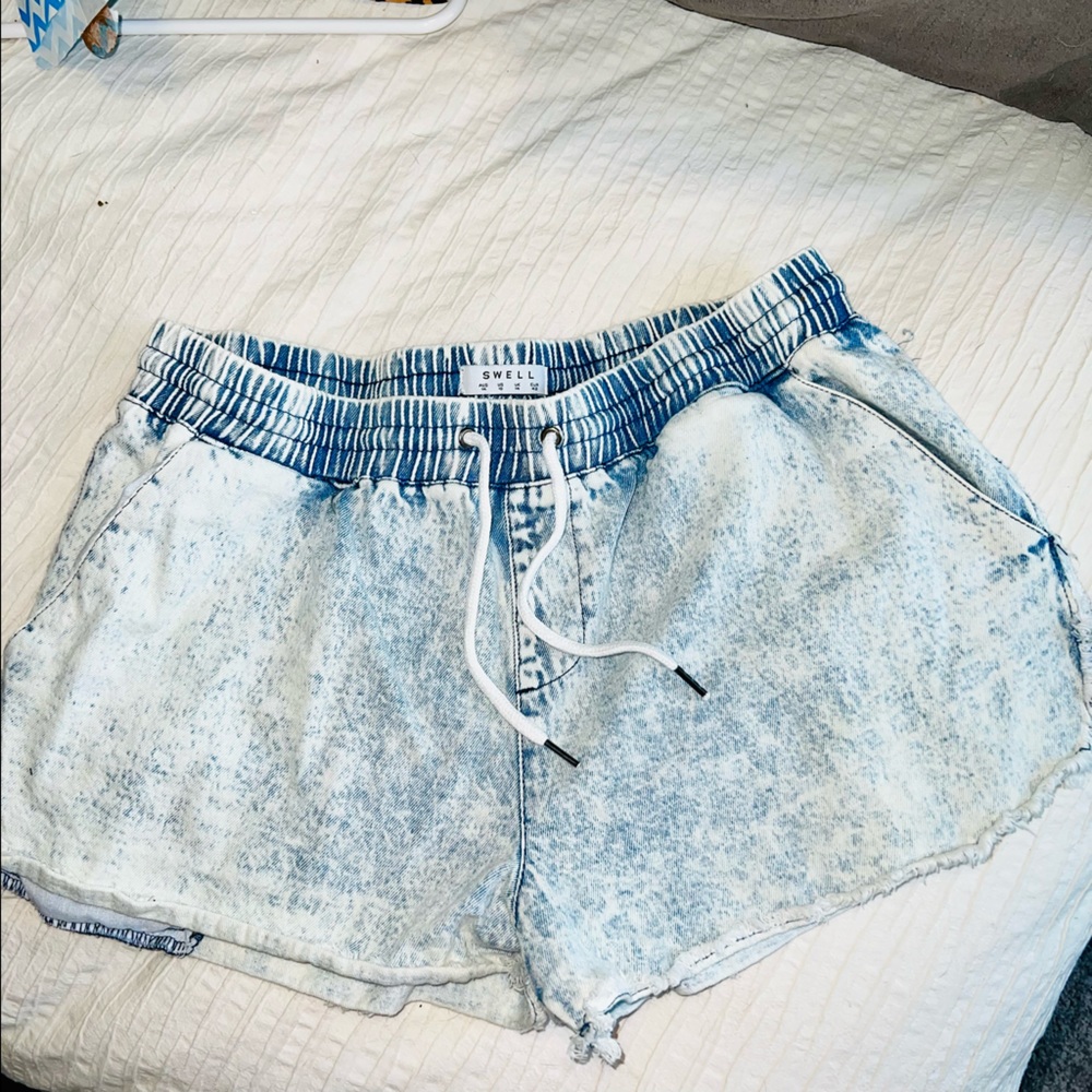 Swell denim white wash draw string shorts